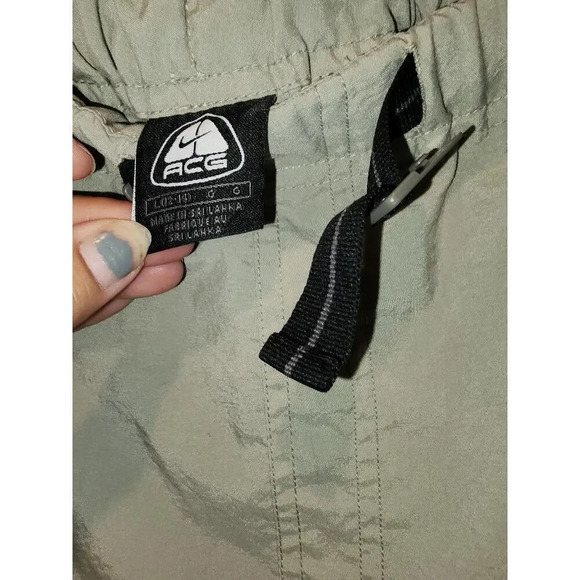 Nike ACG Hiking Pants Size L Women's - Picture 3 of 7